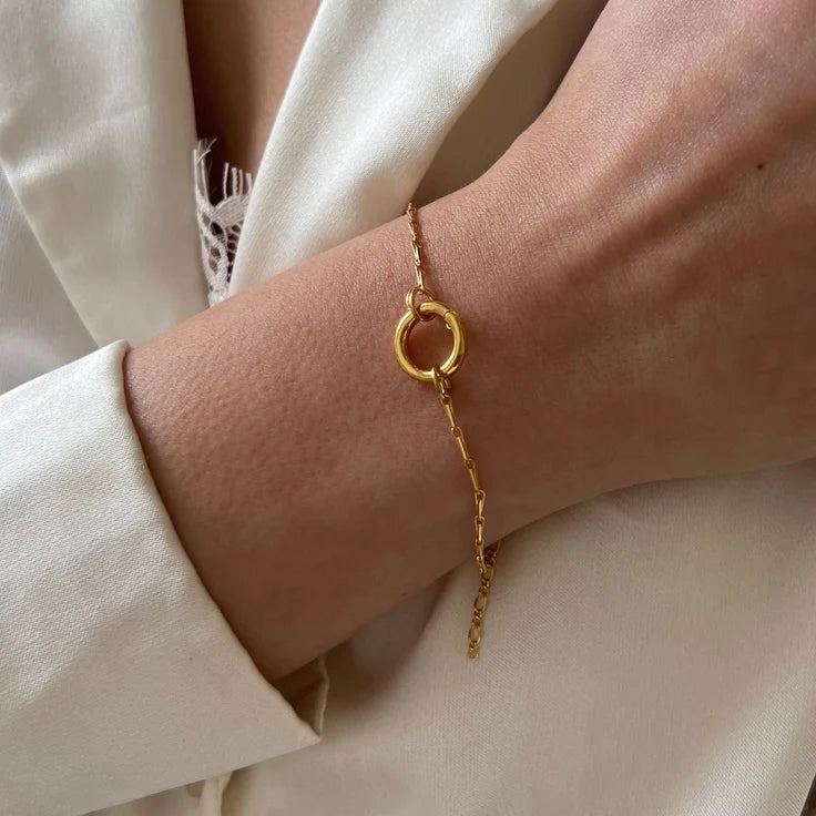 Base Fine Chain Bracelet