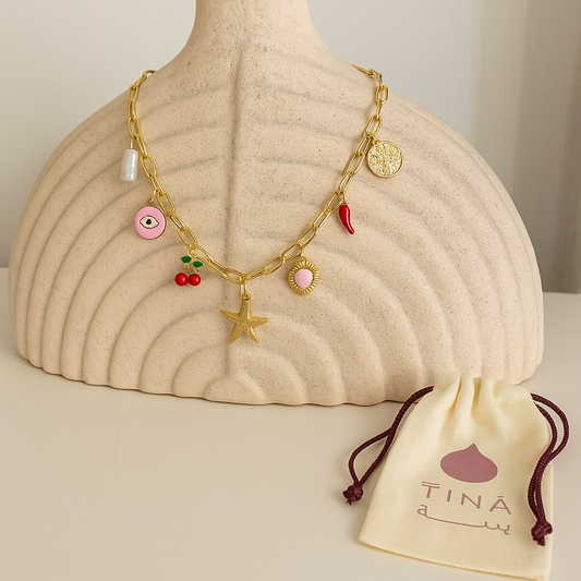 Star fish charm necklace