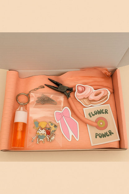 DIY 1 lipgloss & 1 bracelet kit