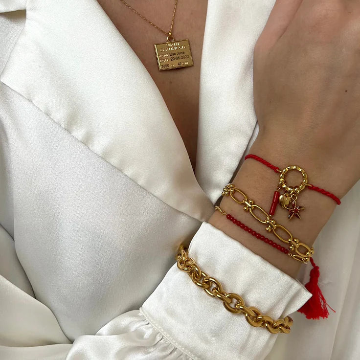 Base Red Bracelet